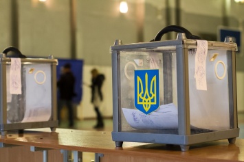 В Украине стартовали важные выборы, избирателей подкупают за копейки