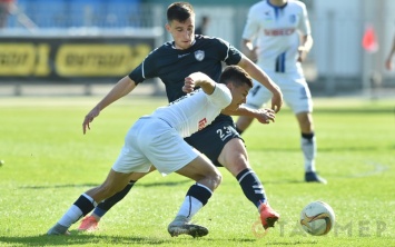 «Черноморец» обыграл «Сталь» и поднялся с последнего места турнирной таблицы Премьер-лиги