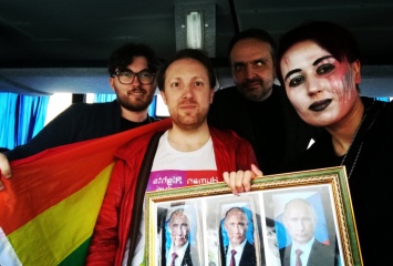 В Санкт-Петербурге задержали 12 участников первомайской демонстрации