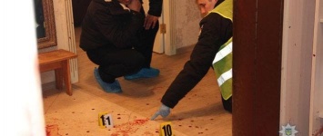 Двойное убийство в Чернигове: 54 ножевых ранения и подозрение на близкую родственницу