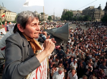 В Румынии умерла правозащитница и диссидент Дойна Корня
