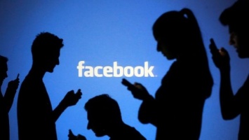 Facebook вновь изучает возможность отключения рекламы в соцсети с помощью платной подписки