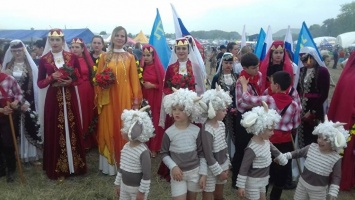 Как крымско-татарский праздник объединил многонациональный Крым