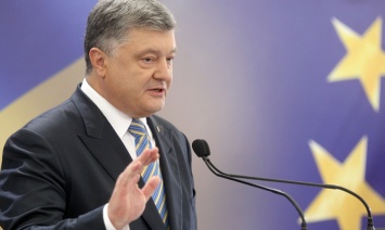 Порошенко подписал закон о присоединении ОТГ к городам