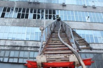 На Борщаговке горела обувная фабрика: никто не пострадал