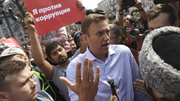 В Москве освобожден из-под стражи Алексей Навальный