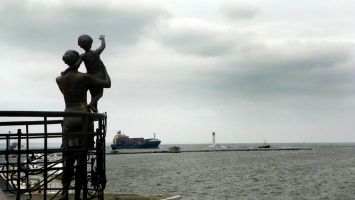 День жажды: Одесскому порту тоже отключили воду