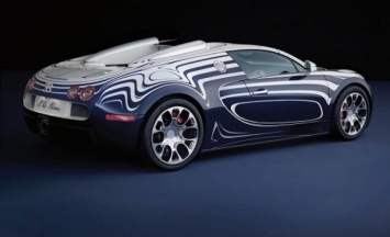 Уникальный Bugatti Veyron из фарфора
