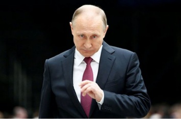 Путина к инаугурации накачали ботоксом и у него плохо с ориентацией. ФОТО
