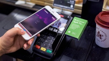 Через Apple Pay будет можно получить кредитную карту