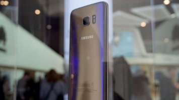 Samsung приостанавливает обновление Galaxy S7 до Android Oreo