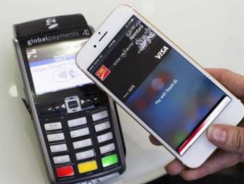 В Украине заработала платежная система Apple Pay