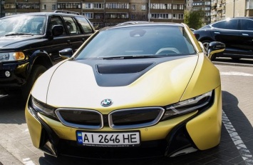 В Украине засветился редкий спорткар BMW лимитированной серии