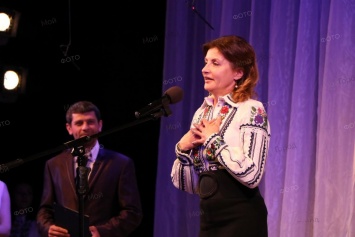 Марина Порошенко открыла театральный фестиваль "Мельпомена на Николаевщины": он стартовал с "Лавины" луганского театра