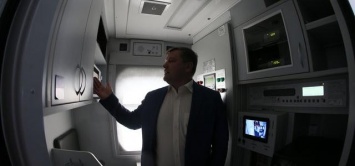 "Укрзализныця" показала новые вагоны: с видеослежением, USB и мониторами (фото)