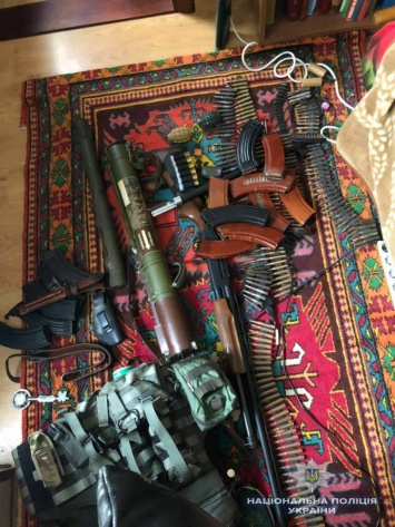 Под Киевом полиция нашла склад боеприпасов в квартире у местного жителя