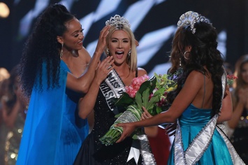 "Мисс США-2018" стала 23-летняя Сара Роуз Саммерс: что мы знаем о победительнице конкурса