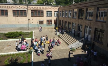Отравление школьников в Николаеве: на стационарном лечении остаются пять детей