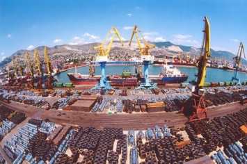 НАБУ проводит обыски в порту «Южный» возле Одессы