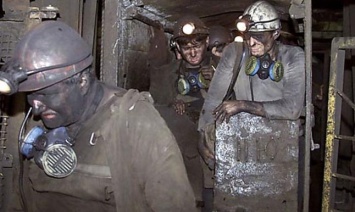Уголь "Комсомольца Донбасса" никому не нужен: крупнейшая шахта "ДНР" переходит на сокращенный режим работы