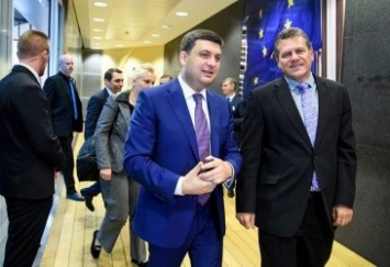 Украина и ЕС договорились о начале «газовых» переговоров с участием РФ, - Гройсман