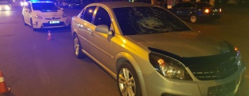 В Николаеве Opel сбил пешехода переходившего дорогу в неположенном месте, - ФОТО, ВИДЕО