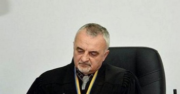 Приговоривший Крысина к условному сроку судья подал в отставку