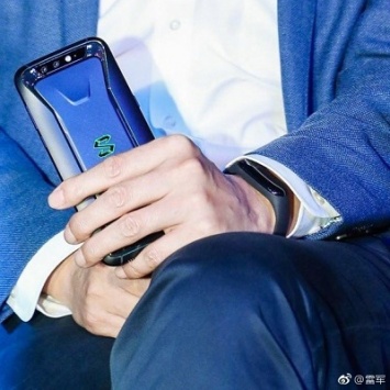 Xiaomi Mi Band 3 будет стоить 169 юаней или 26$