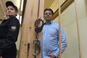 МИД Украины потребовал немедленно освободить Романа Сущенко