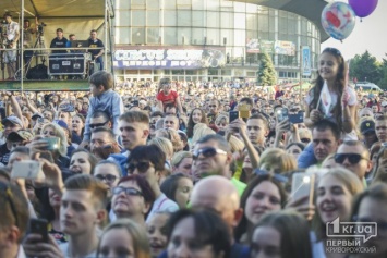 Внутренняя миграция - украинцы выбирают Днепропетровскую область