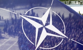 Совет Россия-НАТО обсудил ситуацию в Украине, военную активность РФ и предстоящие учения
