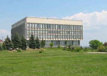 Херсонский областной совет создал новый отдел в библиотеке имени Олеся Гончара