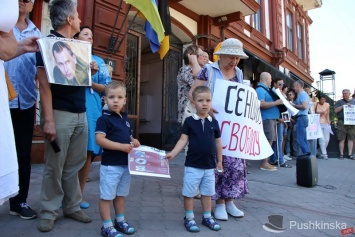 В Одессе поддержали глобальную акцию SaveOlegSentsov. Фото, видео