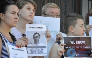«Свободу узникам Кремля»: в Одессе митинговали в поддержку украинских политзаключенных