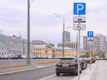 Власти Москвы рассказали, где не стоит парковаться