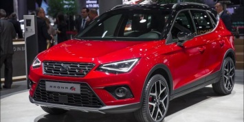 Новый Seat Arona