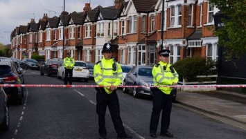 В Британии подросток расстрелял мужчину и ребенка прямо на улице