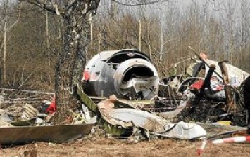 Обнаружены следы взрывчатки на обломках рухнувшего под Смоленском самолета Качиньского