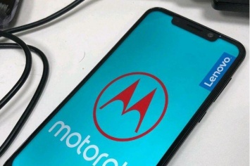 Спецификации Motorola One Power подтверждают установку с двумя камерами