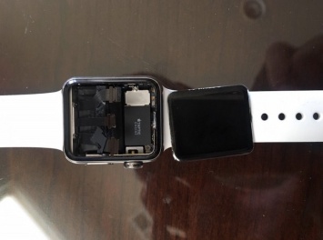 На Apple подали в суд за бракованные дисплеи Apple Watch всех поколений