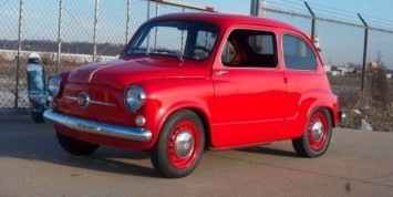 Водителям предложат уникальный Fiat 600 с роторным