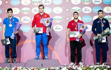 Одессит завоевал серебряную медаль на чемпионате Европы по греко-римской борьбе