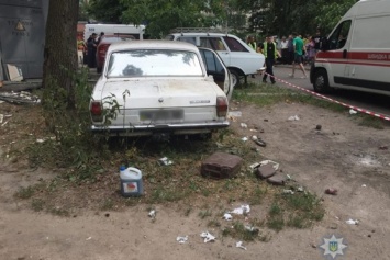 В Киеве взорвался автомобиль, пострадали четыре ребенка