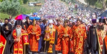 Под Одессой Московский патриархат водил хороводы за мир по-своему, - ФОТО