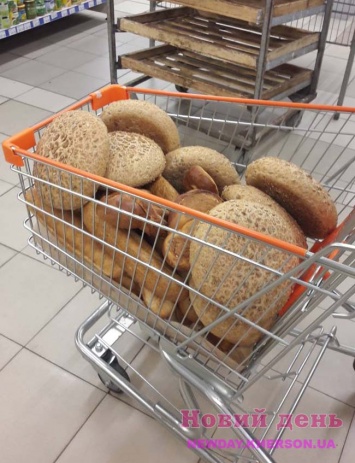 Херсонцы недовольны качеством доставки хлеба