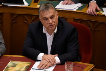 Правительство Венгрии проголосовало за антимиграционные законы