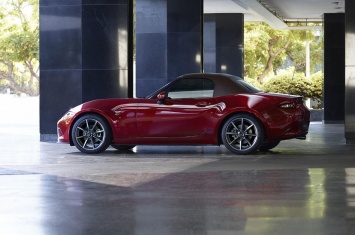 2019 Mazda MX-5 получит больше мощности и технологий безопасности