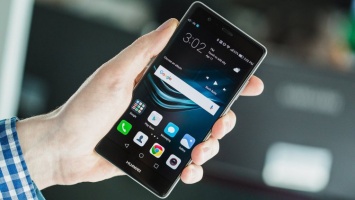 Флагманский смартфон Huawei останется без Android Oreo