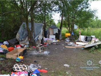 Восьми причастным к нападению на табор ромов во Львове сообщили о подозрении, всего к инциденту причастны 11 человек - прокуратура