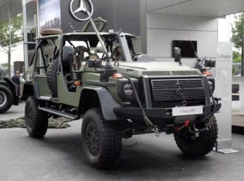 Mercedes представил военный внедорожник